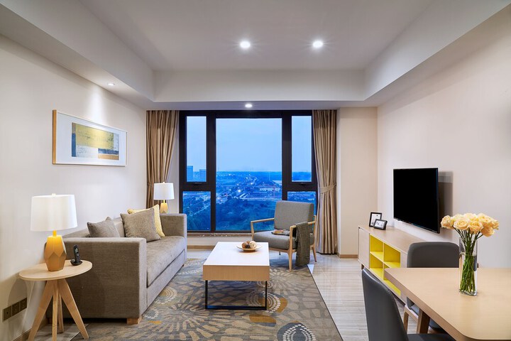 Room 4 of 31