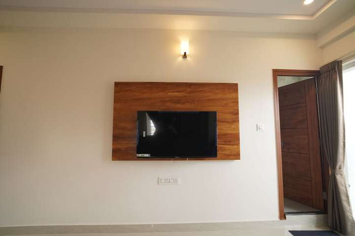 Room 13 of 31