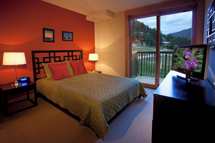 Room 16 of 65