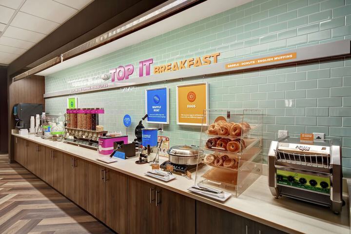Breakfast buffet