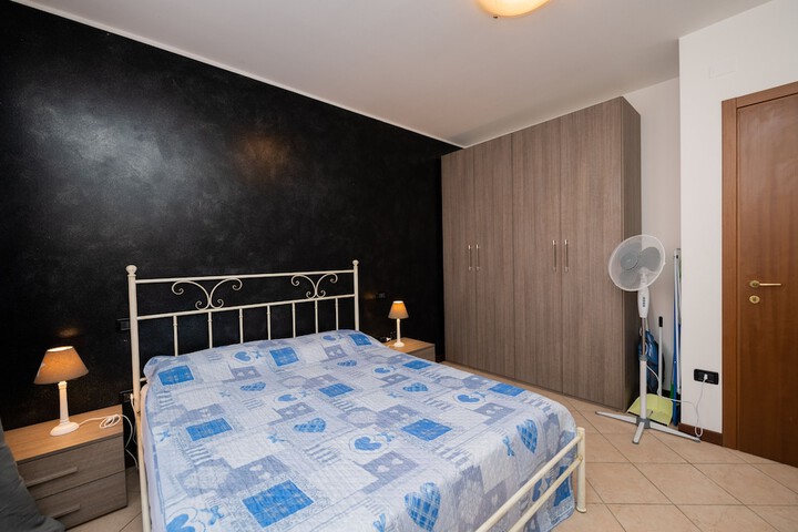 Room 3 of 31
