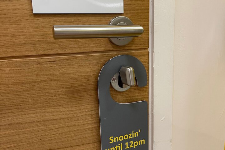 Room 193 of 296