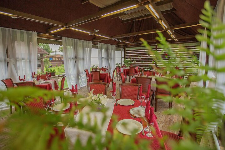 Dining Photos