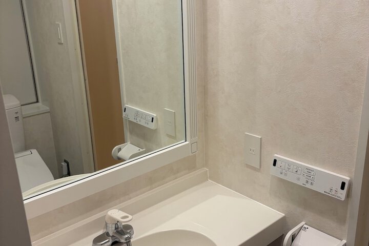 Room 12 of 31