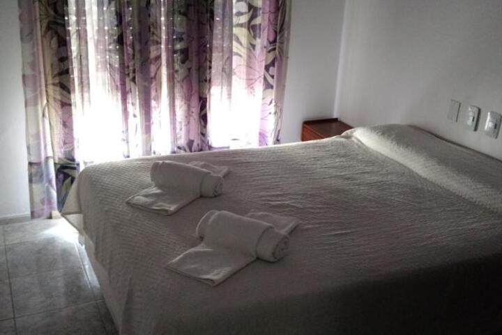 Room 13 of 19