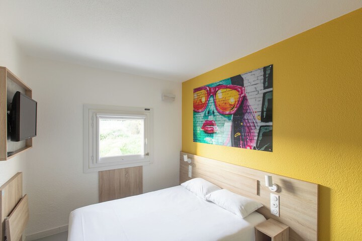 Room 29 of 70