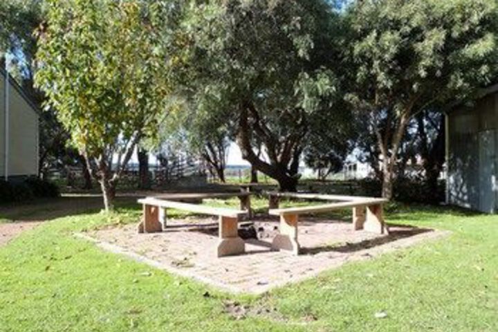 Property Grounds 15 of 16