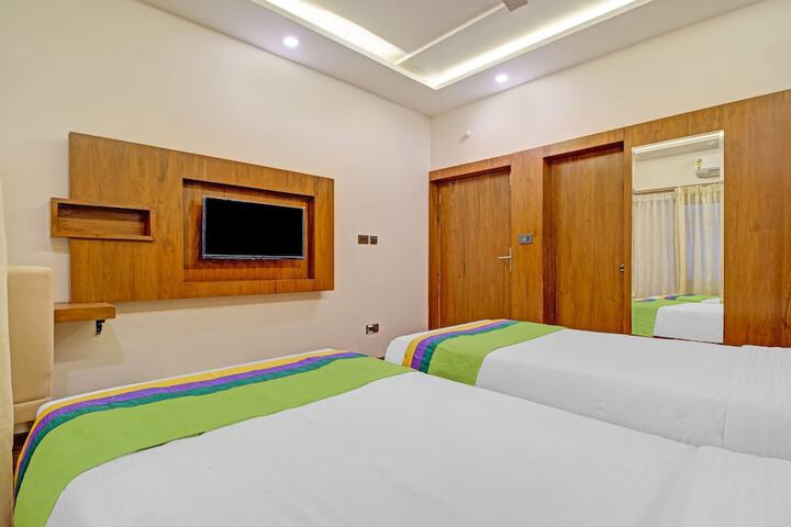 Room 21 of 36