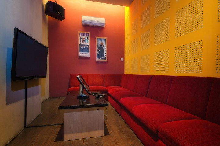 Room 31 of 48