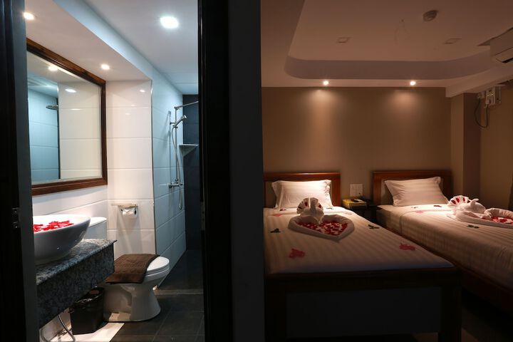 Room 20 of 57