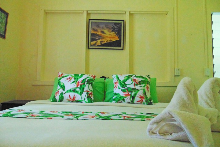 Room 5 of 21