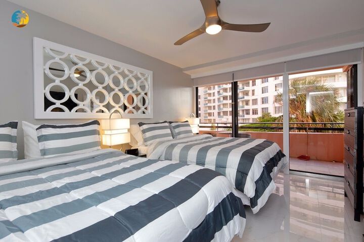 Room 3 of 15