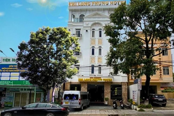 Thi Long Phung Hotel