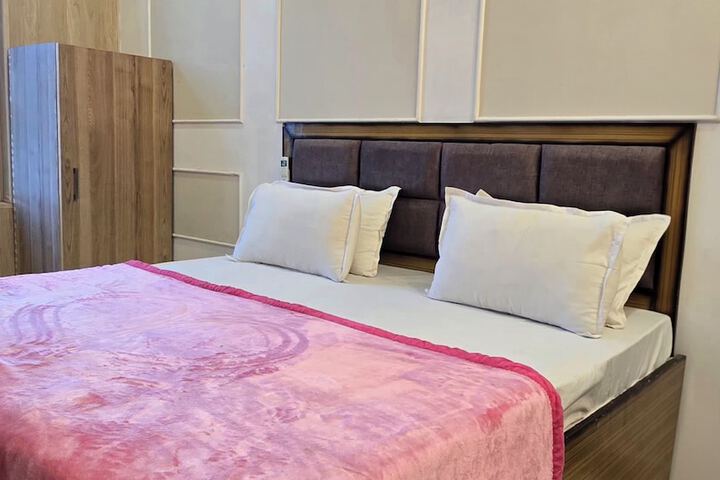 Room 40 of 75