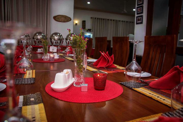 Dining 43 of 65