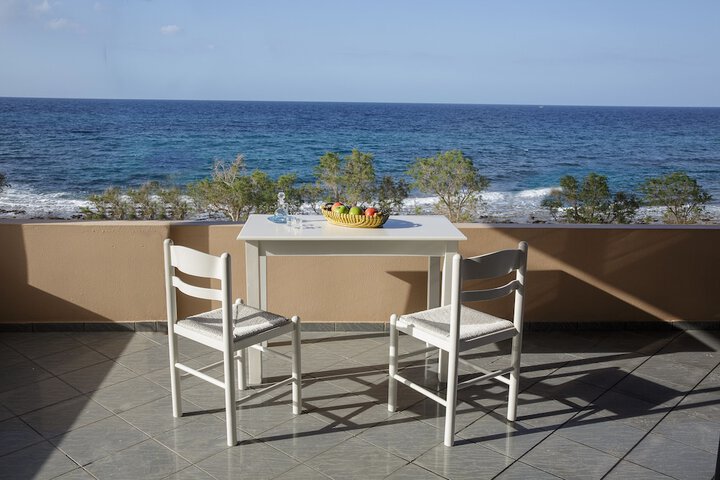 Terrace/Patio 13 of 25