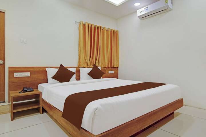 Room 15 of 44