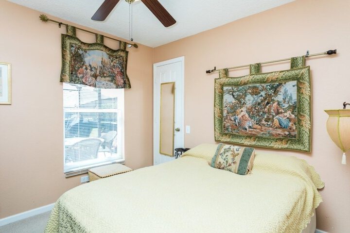 Room 47 of 414