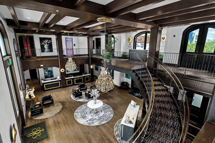 Hotel Lobby