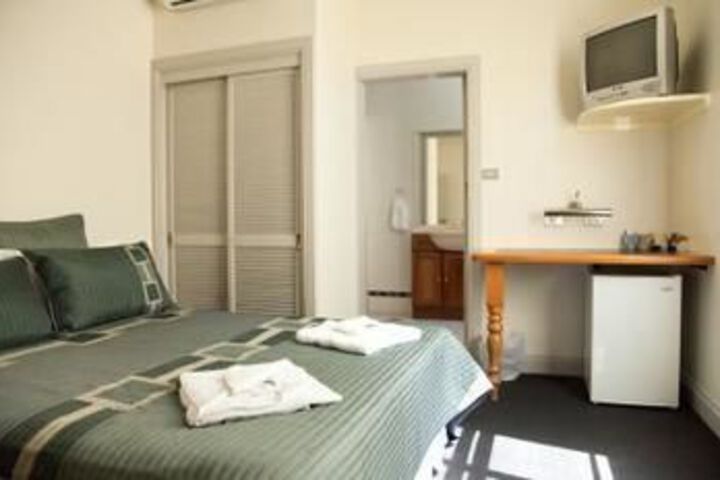 Room 2 of 13