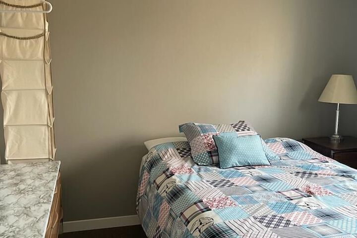 Room 5 of 71