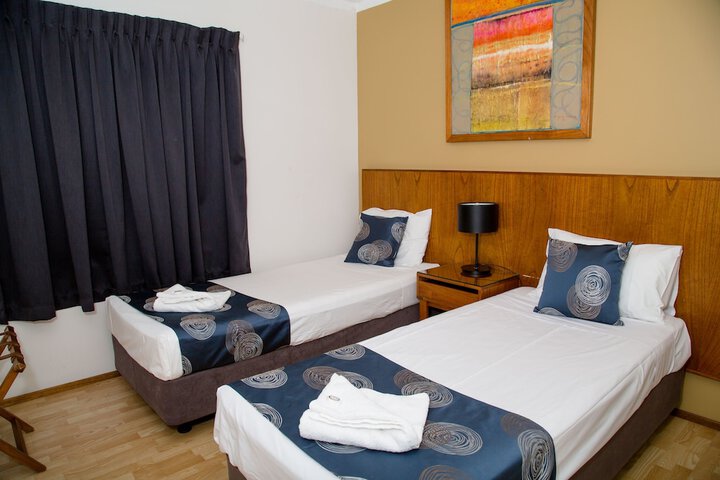 Room 12 of 48