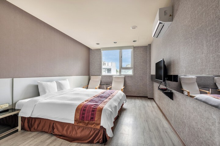 Room 20 of 69