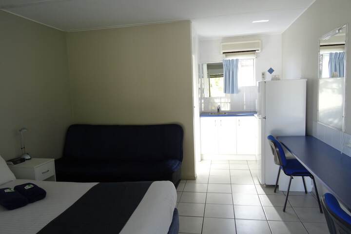Room 2 of 24