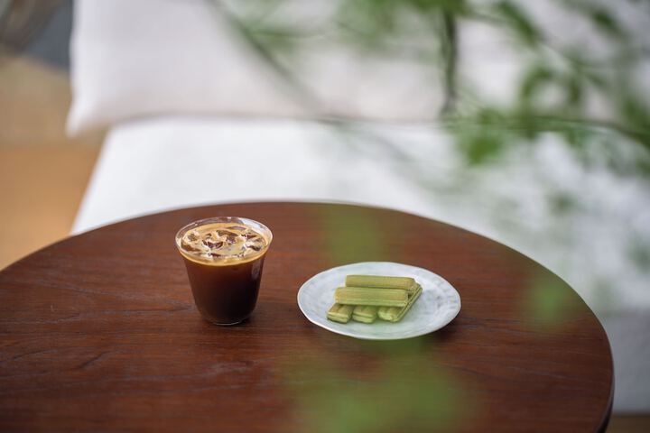 Breakfast/Coffee Service 69 of 72