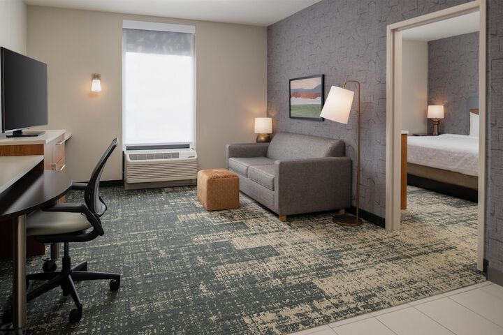 Room 42 of 58