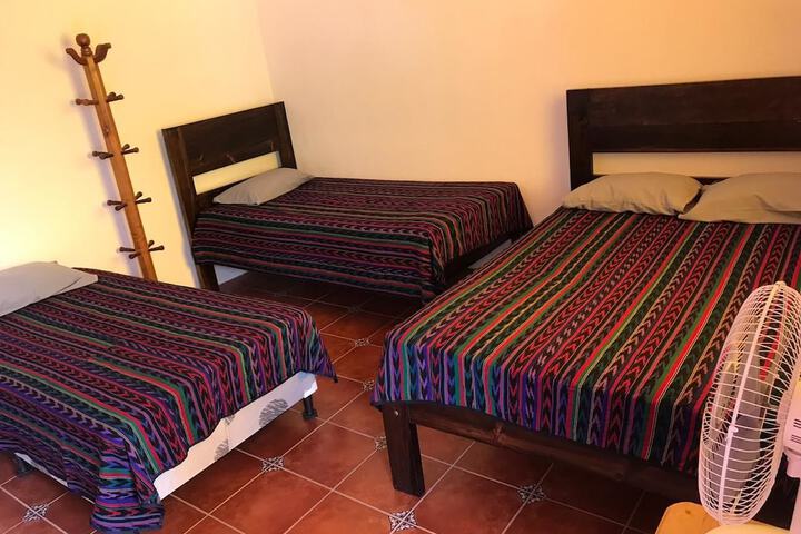 Room 6 of 39