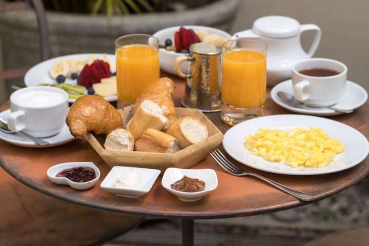 Breakfast meal