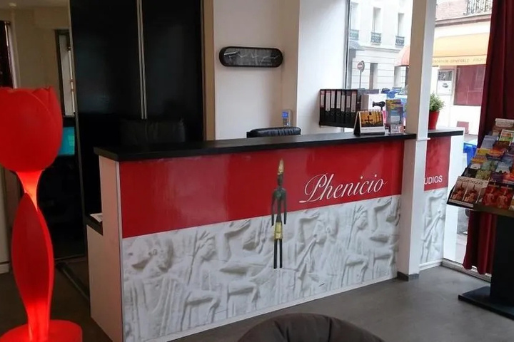 Phenicio Hotel Studios Paris Montrouge