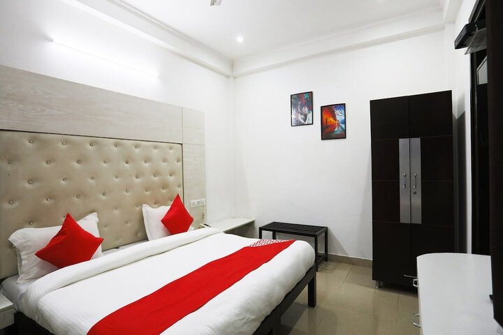 Room 22 of 30