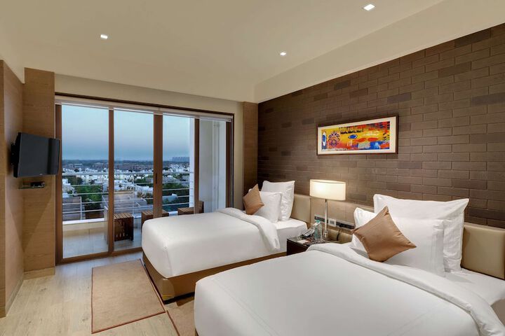 Room 9 of 61