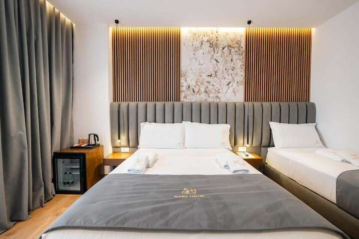 Room 55 of 140