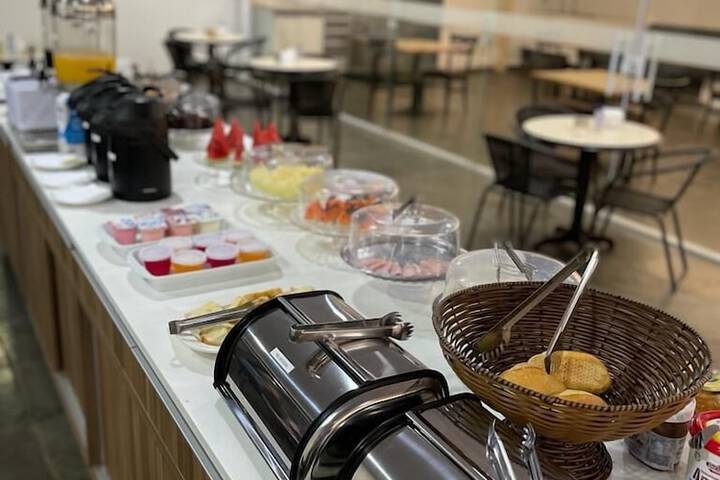 Breakfast/Coffee Service 19 of 22