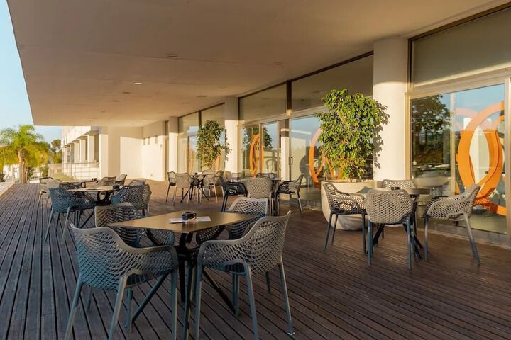 Terrace/Patio 32 of 34