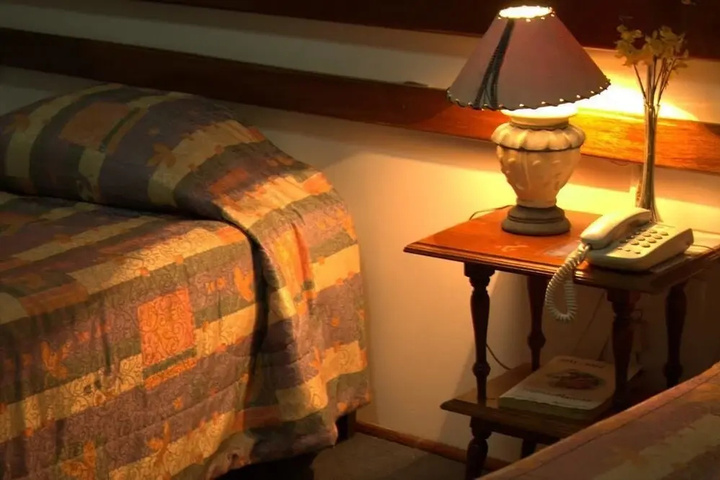 Room 3 of 28
