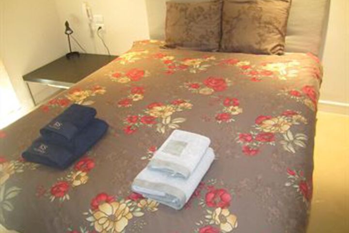 Room 48 of 87