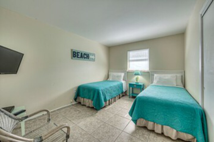 Room 26 of 27