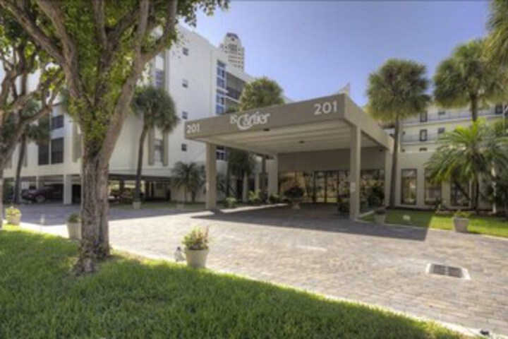 Hotel 7 of 19