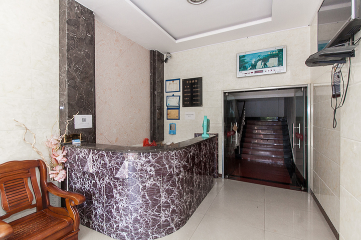 Hotel Interior 20 of 35