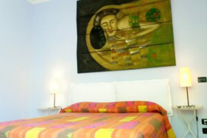 Room 12 of 13