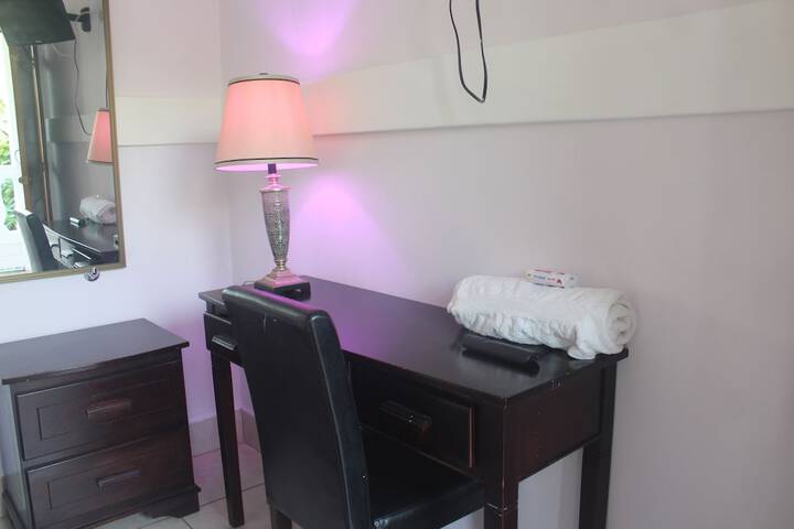 Room 15 of 42