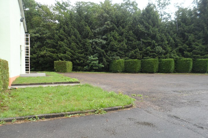 Property Grounds 24 of 28