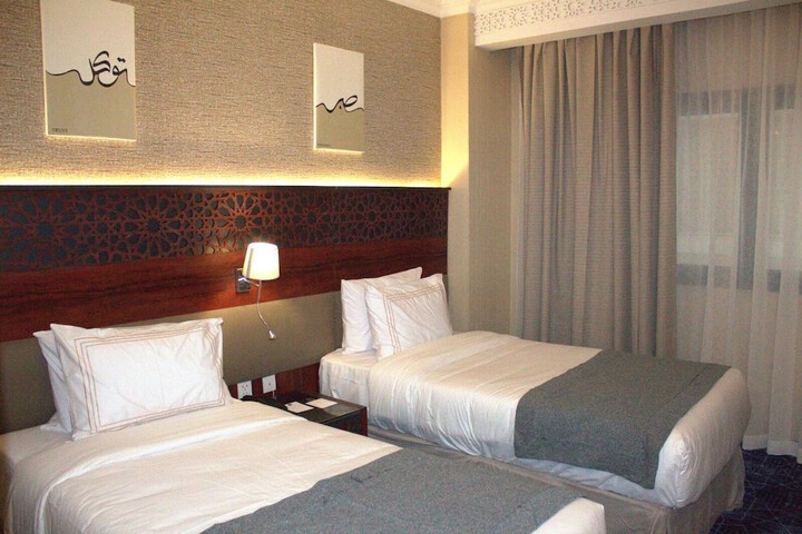 Room 3 of 23