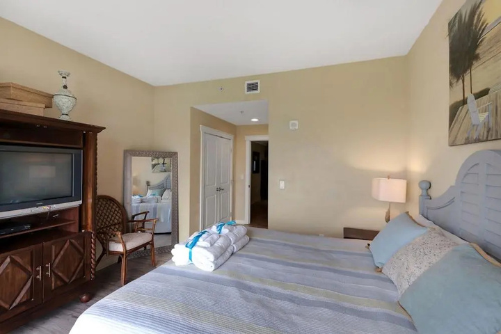 Room 2 of 22