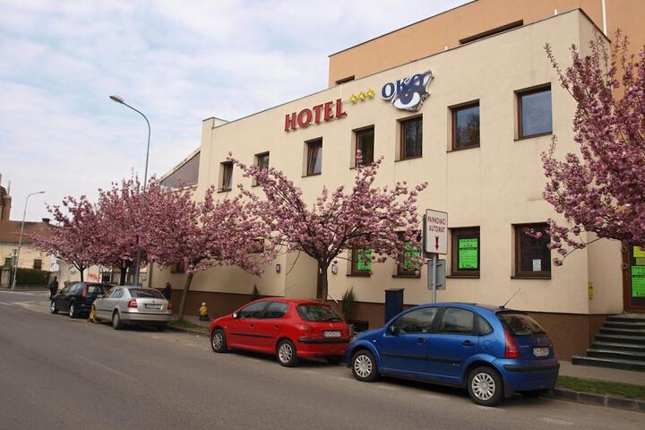 Hotel 63 of 64