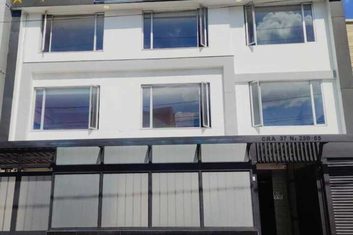 Hotel American Visa Plus in Bogotá